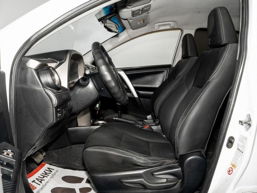 Toyota RAV4 IV (XA40) Иркутск  - изображение 6