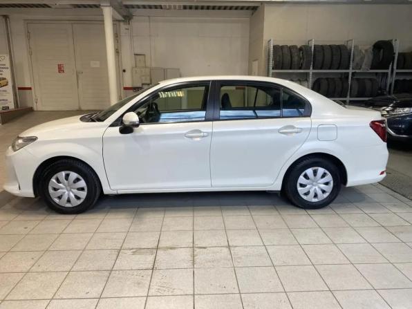 Toyota Corolla XI (E160 E170) Рестайлинг 2 с пробегом 2018 года, цена 1 199 000 рублей, 98880 км, седан, Автокод Объявления