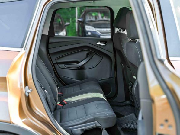 Ford Kuga II с пробегом 2015 года, цена 1 140 000 рублей, 224411 км, внедорожник, Автокод Объявления