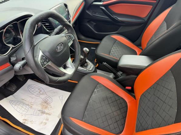 Lada (ВАЗ) Vesta I с пробегом 2019 года, цена 929 000 рублей, 62000 км, седан, Автокод Объявления
