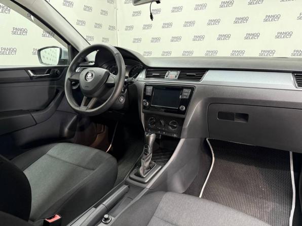 Skoda Rapid I Рестайлинг с пробегом 2018 года, цена 1 378 012 рублей, 59160 км, лифтбек, Автокод Объявления