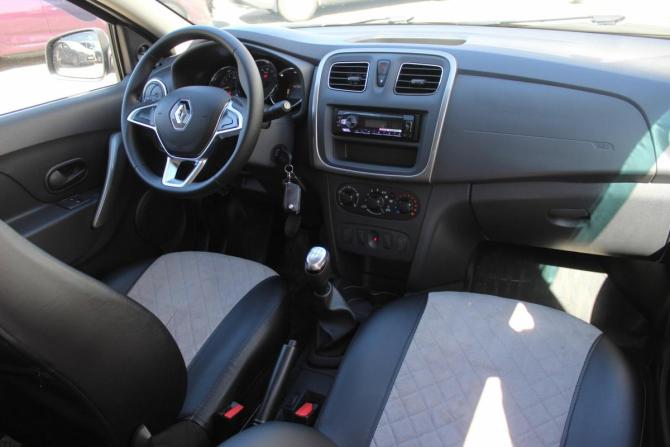 Renault Logan II Рестайлинг с пробегом 2021 года, цена 979 000 рублей, 42000 км, седан, Автокод Объявления