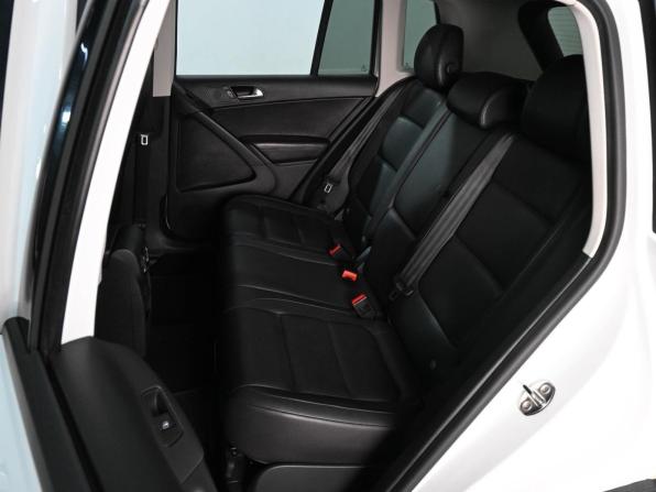 Volkswagen Tiguan I Рестайлинг с пробегом 2016 года, цена 1 689 000 рублей, 134220 км, внедорожник, Автокод Объявления