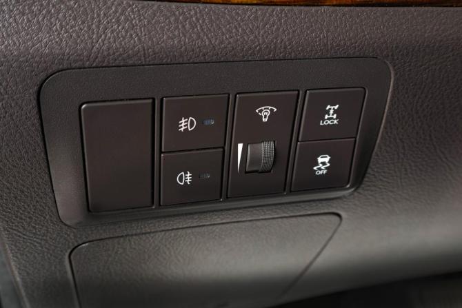 Hyundai Santa Fe II Рестайлинг с пробегом 2011 года, цена 1 549 000 рублей, 315000 км, внедорожник, Автокод Объявления