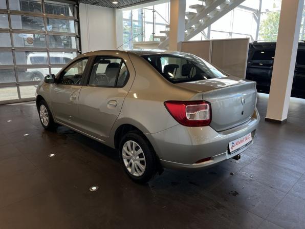 Renault Logan II с пробегом 2017 года, цена 610 000 рублей, 151127 км, седан, Автокод Объявления