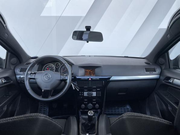 Opel Astra H Рестайлинг с пробегом 2010 года, цена 768 000 рублей, 134713 км, хэтчбек, Автокод Объявления