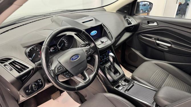 Ford Kuga II Рестайлинг с пробегом 2017 года, цена 1 200 000 рублей, 181021 км, внедорожник, Автокод Объявления