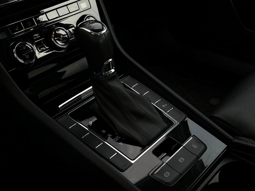 Skoda Superb III Санкт-Петербург  - изображение 16