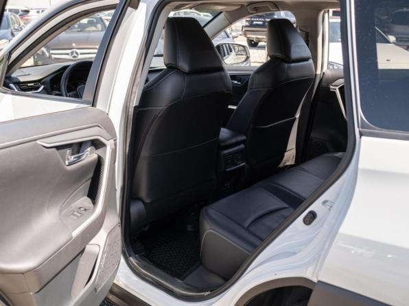 Toyota RAV4 V (XA50) с пробегом 2020 года, цена 3 699 000 рублей, 59131 км, внедорожник, Автокод Объявления