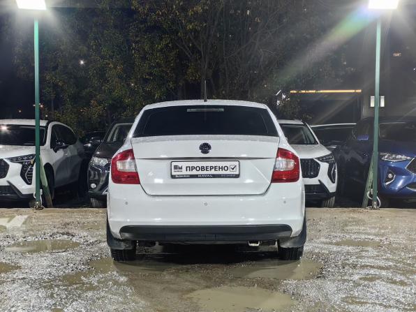 Skoda Rapid I с пробегом 2014 года, цена 659 000 рублей, 228000 км, лифтбек, Автокод Объявления