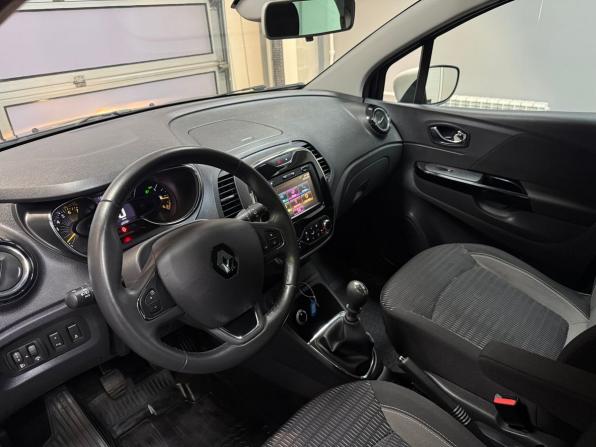 Renault Kaptur I с пробегом 2016 года, цена 1 530 000 рублей, 115300 км, внедорожник, Автокод Объявления