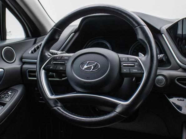 Hyundai Sonata VIII (DN8) с пробегом 2022 года, цена 2 090 000 рублей, 103725 км, седан, Автокод Объявления