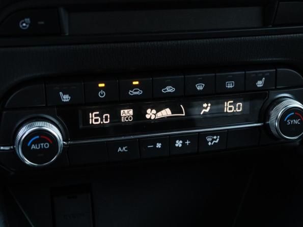 Mazda CX-5 II Рестайлинг с пробегом 2024 года, цена 4 800 000 рублей, 17243 км, внедорожник, Автокод Объявления