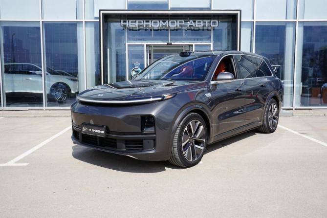 Li Auto (Lixiang) L9 I с пробегом 2023 года, цена 7 500 000 рублей, 38000 км, внедорожник, Автокод Объявления
