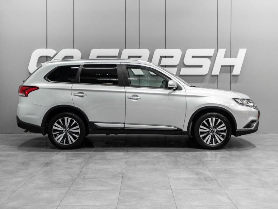 Mitsubishi Outlander III Рестайлинг 3 Тюмень  - изображение 5