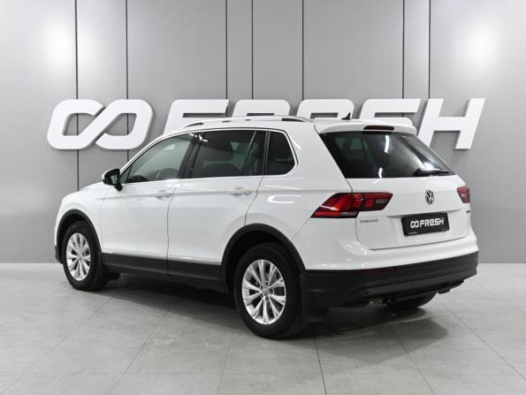 Volkswagen Tiguan II с пробегом 2018 года, цена 2 439 000 рублей, 118995 км, внедорожник, Автокод Объявления