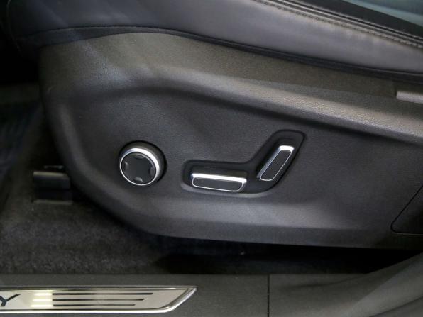 Geely Monjaro I с пробегом 2023 года, цена 3 190 000 рублей, 62465 км, внедорожник, Автокод Объявления