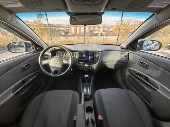 Kia Rio II Рестайлинг с пробегом 2010 года, цена 579 000 рублей, 140000 км, седан, Автокод Объявления