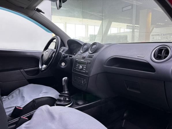 Ford Fiesta Mk5 с пробегом 2007 года, цена 325 000 рублей, 190000 км, хэтчбек, Автокод Объявления