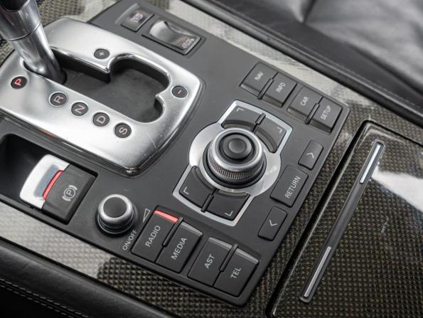 Audi S8 II (D3) Рестайлинг с пробегом 2007 года, цена 1 575 000 рублей, 94558 км, седан, Автокод Объявления