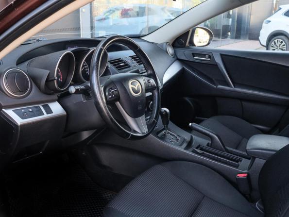 Mazda 3 II (BL) Рестайлинг с пробегом 2011 года, цена 900 000 рублей, 216046 км, седан, Автокод Объявления