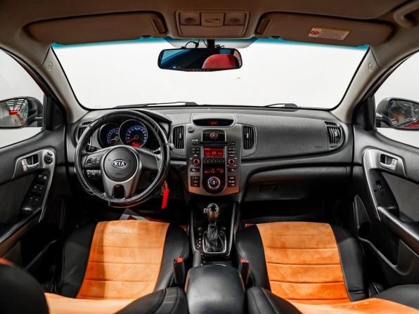 Kia Cerato II с пробегом 2011 года, цена 695 000 рублей, 298305 км, седан, Автокод Объявления