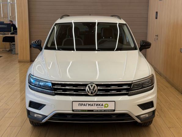 Volkswagen Tiguan II с пробегом 2019 года, цена 1 888 000 рублей, 190000 км, внедорожник, Автокод Объявления
