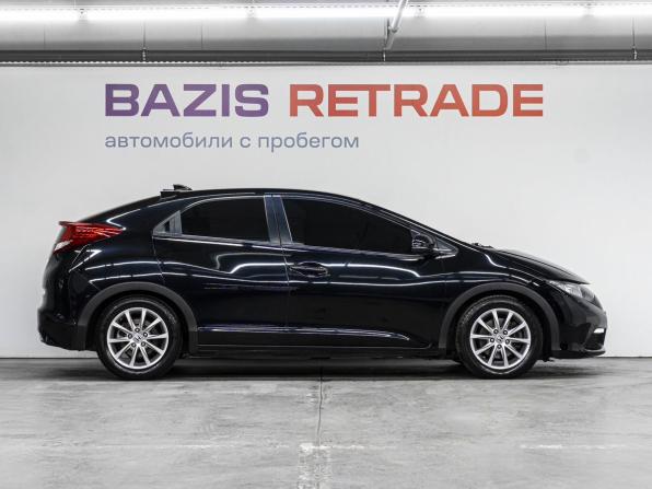 Honda Civic IX с пробегом 2013 года, цена 1 350 000 рублей, 169836 км, хэтчбек, Автокод Объявления