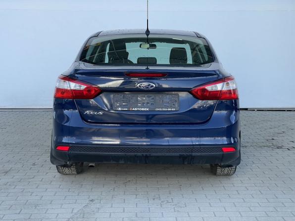 Ford Focus III с пробегом 2013 года, цена 672 000 рублей, 189797 км, седан, Автокод Объявления