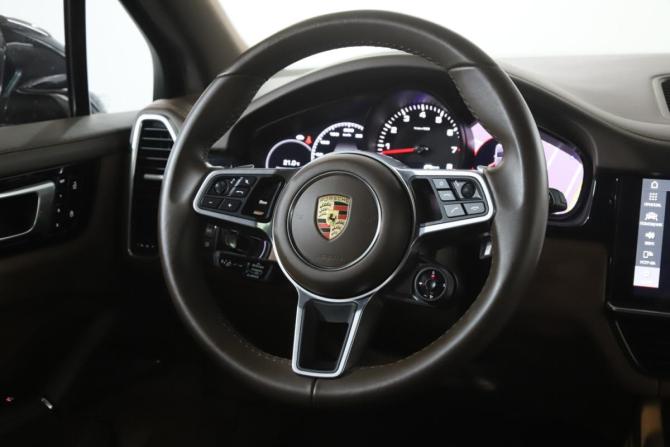 Porsche Cayenne III с пробегом 2021 года, цена 9 099 999 рублей, 7833 км, внедорожник, Автокод Объявления
