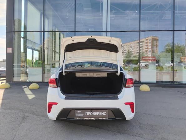Kia Rio IV с пробегом 2018 года, цена 1 270 000 рублей, 74000 км, седан, Автокод Объявления