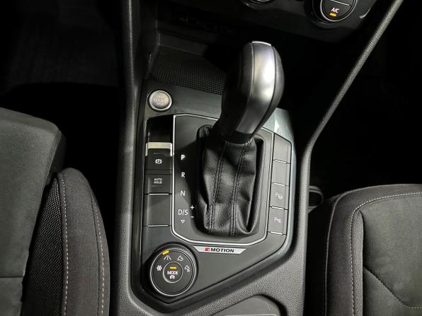 Volkswagen Tiguan II с пробегом 2020 года, цена 2 980 000 рублей, 61534 км, внедорожник, Автокод Объявления