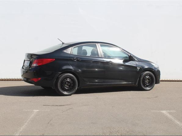 Hyundai Solaris I Рестайлинг с пробегом 2015 года, цена 810 000 рублей, 159266 км, седан, Автокод Объявления