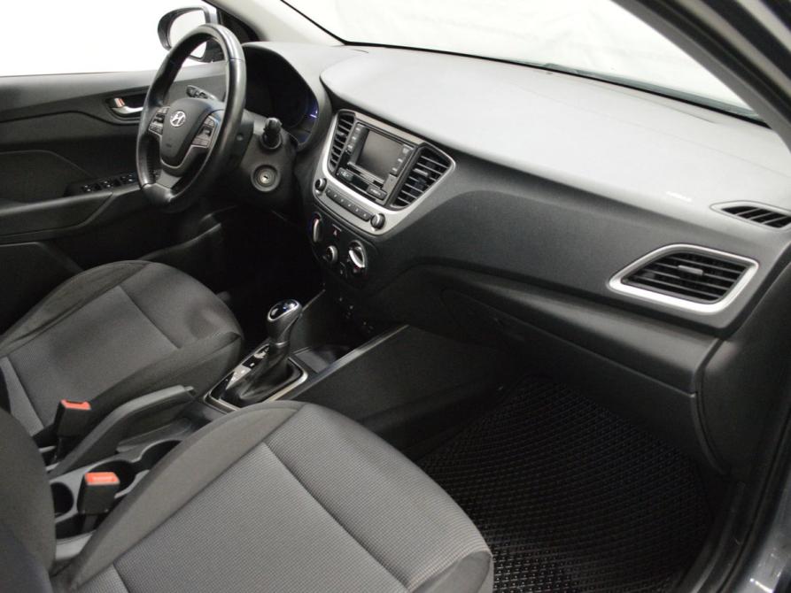 Hyundai Solaris II Санкт-Петербург  - изображение 12