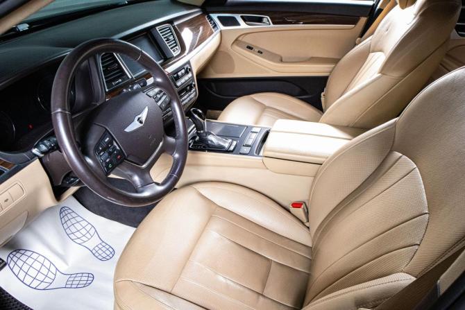Hyundai Genesis II с пробегом 2015 года, цена 2 689 000 рублей, 74820 км, седан, Автокод Объявления