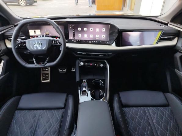 Audi Q5 III (GU) с пробегом 2026 года, цена 6 900 000 рублей, 35 км, внедорожник, Автокод Объявления
