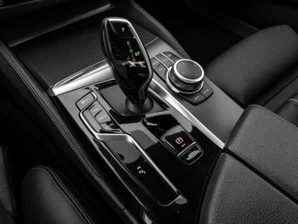 BMW 5 серии VII (G30/G31/G38) Рестайлинг с пробегом 2021 года, цена 4 270 000 рублей, 108719 км, седан, Автокод Объявления