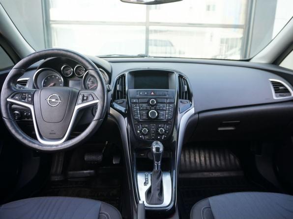 Opel Astra J Рестайлинг с пробегом 2014 года, цена 883 000 рублей, 96000 км, хэтчбек, Автокод Объявления