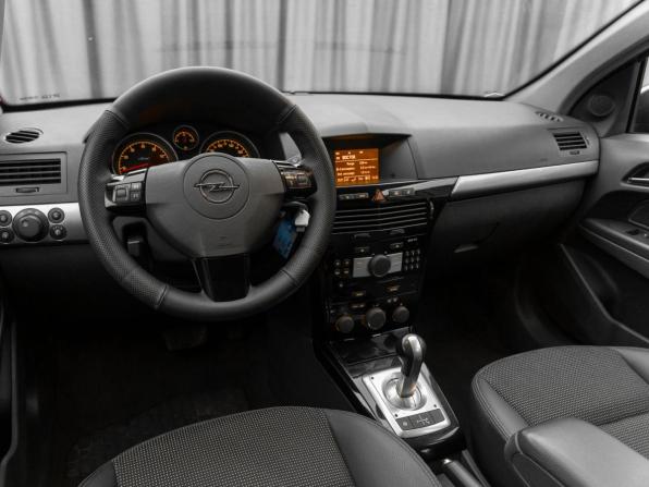 Opel Astra H Рестайлинг с пробегом 2007 года, цена 490 000 рублей, 227792 км, универсал, Автокод Объявления