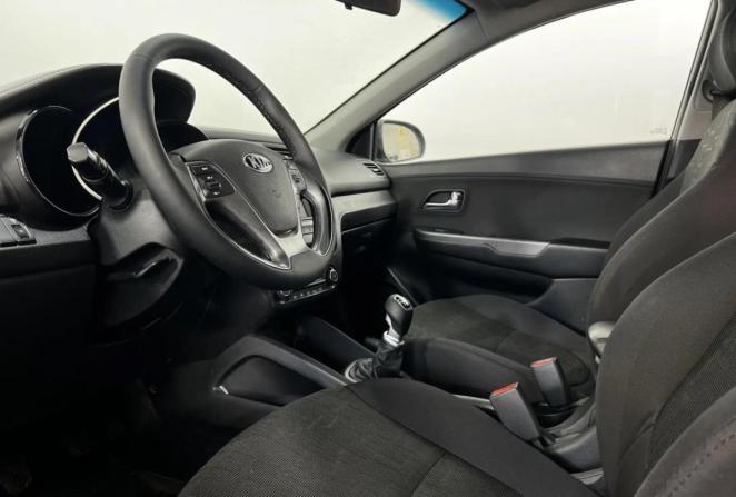 Kia Rio III с пробегом 2015 года, цена 1 000 000 рублей, 143757 км, седан, Автокод Объявления