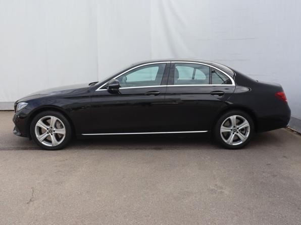 Mercedes-Benz E-Класс V (W213 S213 C238) с пробегом 2017 года, цена 3 599 000 рублей, 67405 км, седан, Автокод Объявления