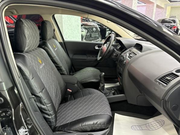 Renault Megane II Рестайлинг с пробегом 2008 года, цена 435 000 рублей, 241075 км, седан, Автокод Объявления