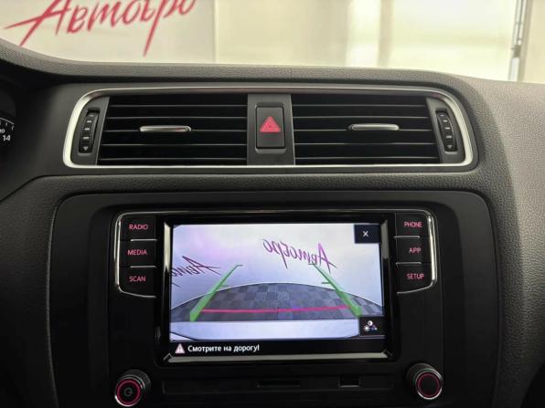 Volkswagen Jetta VI с пробегом 2013 года, цена 955 000 рублей, 154795 км, седан, Автокод Объявления