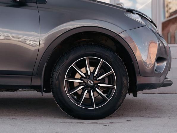 Toyota RAV4 IV (XA40) с пробегом 2014 года, цена 2 200 000 рублей, 201760 км, внедорожник, Автокод Объявления