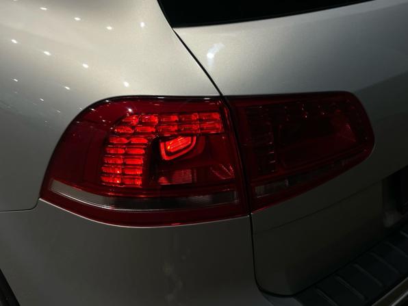 Volkswagen Touareg II Рестайлинг с пробегом 2014 года, цена 1 870 000 рублей, 287600 км, внедорожник, Автокод Объявления