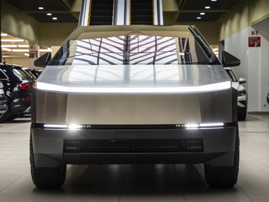 Tesla Cybertruck Москва  - изображение 2