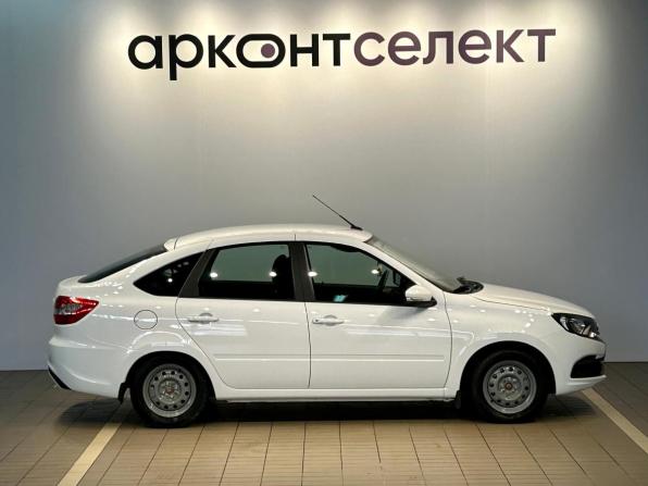 Lada (ВАЗ) Granta I Рестайлинг с пробегом 2023 года, цена 815 000 рублей, 33103 км, лифтбек, Автокод Объявления