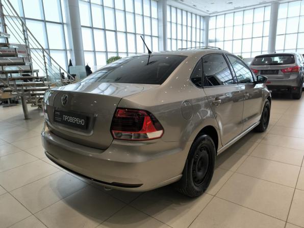 Volkswagen Polo V Рестайлинг с пробегом 2016 года, цена 990 000 рублей, 134615 км, седан, Автокод Объявления