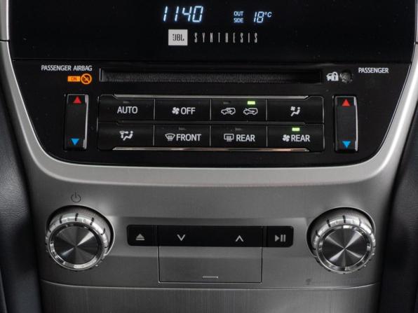 Toyota Land Cruiser 200 Series Рестайлинг 2 с пробегом 2016 года, цена 5 399 000 рублей, 193033 км, внедорожник, Автокод Объявления