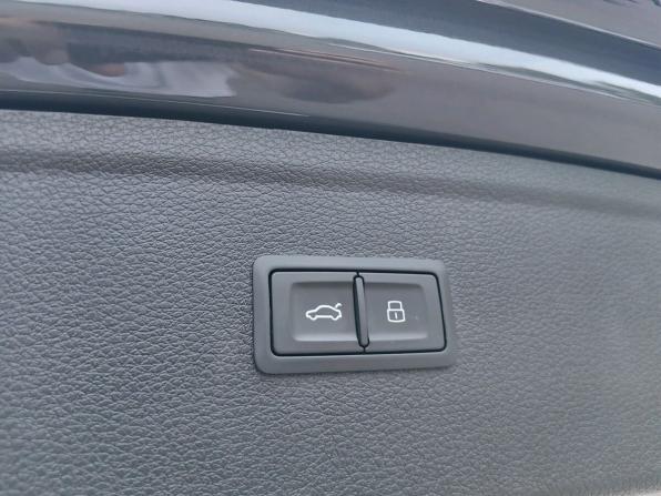 Audi Q5 II (FY) Рестайлинг с пробегом 2021 года, цена 4 399 000 рублей, 58000 км, внедорожник, Автокод Объявления